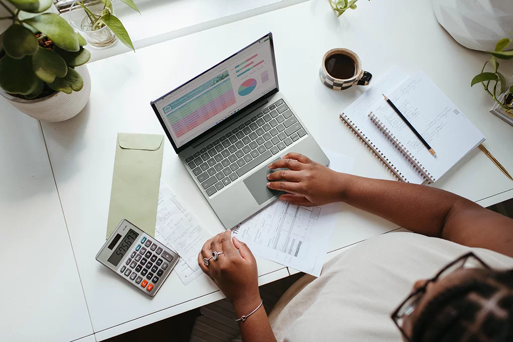 Emprendimiento y Negocios